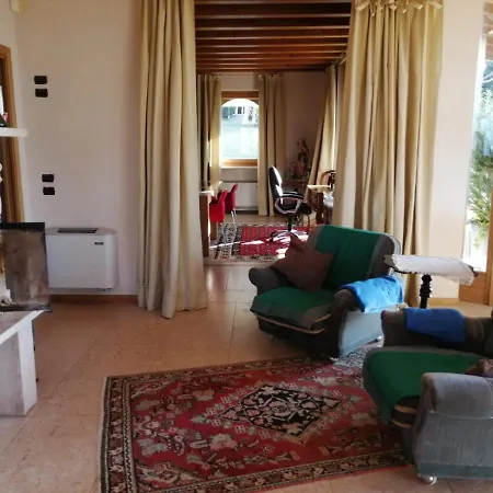 Villa D'Epoca Sul Lago Di Garda Con Piscina Interna E Parco Con Laghetto * Lazise