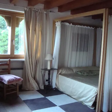Villa D'Epoca Sul Lago Di Garda Con Piscina Interna E Parco Con Laghetto